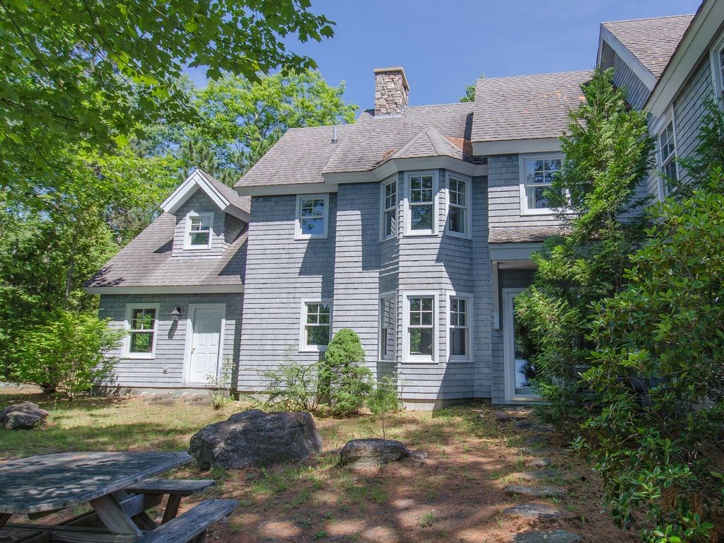 New Hampshire Waterfront Property In Newfound Lake Bristol